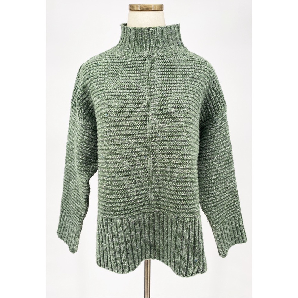 IRELANDS EYE | Iris Funnel Neck Wool-Cashmere Blended Sweater in Green | S - Picture 2 of 14